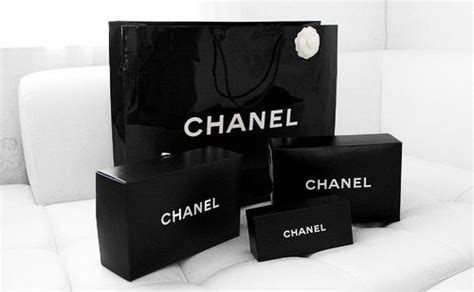 chanel goodies|chanel gifts.